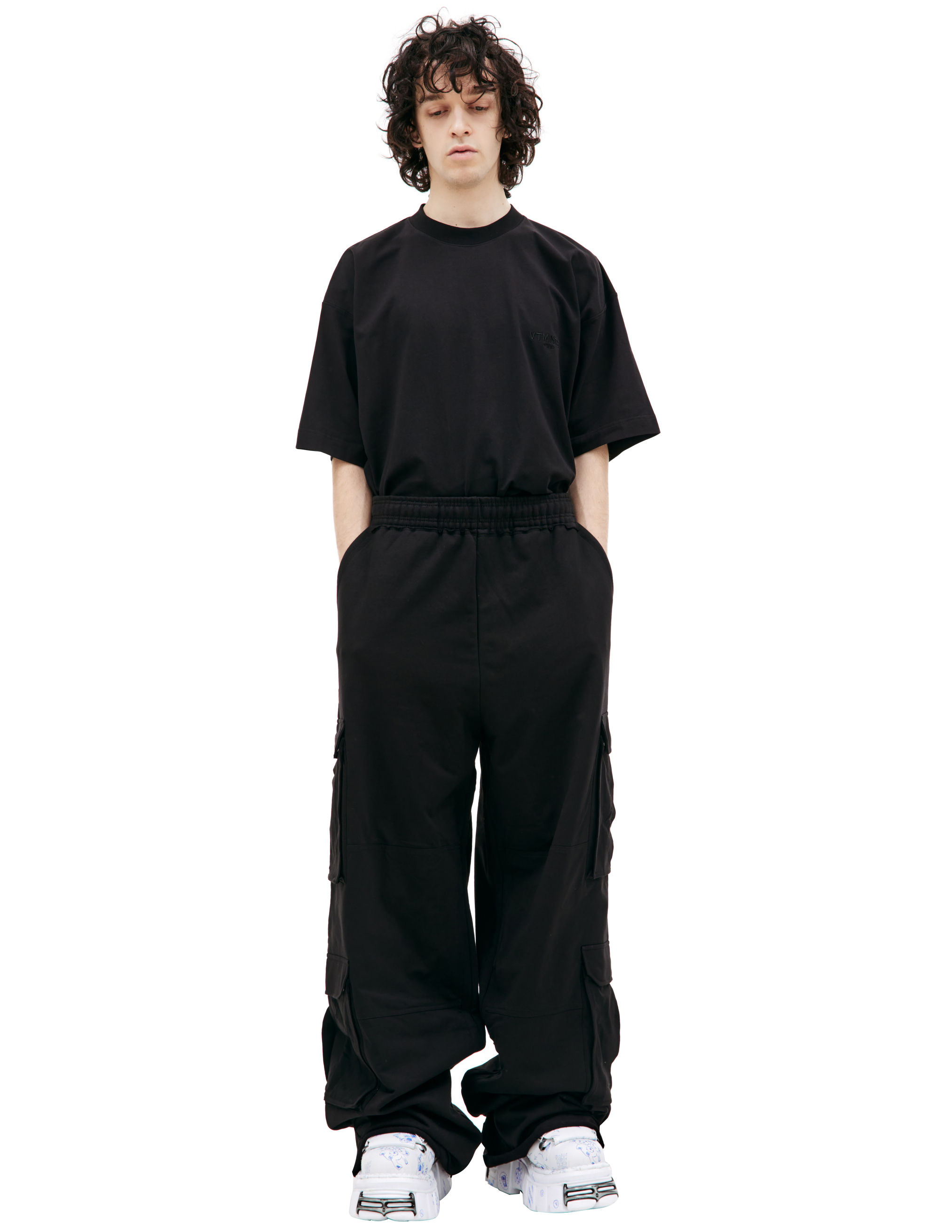 Прямые брюки-карго VETEMENTS UE64SP200B