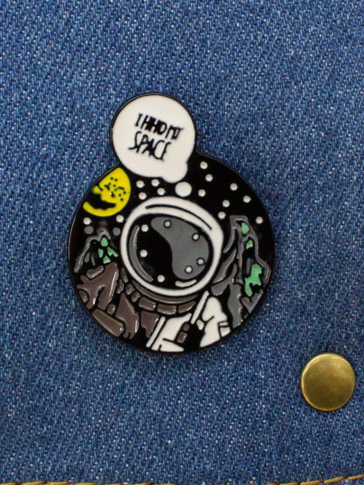 Значок "I need my space" iLikeGift ILG-332542