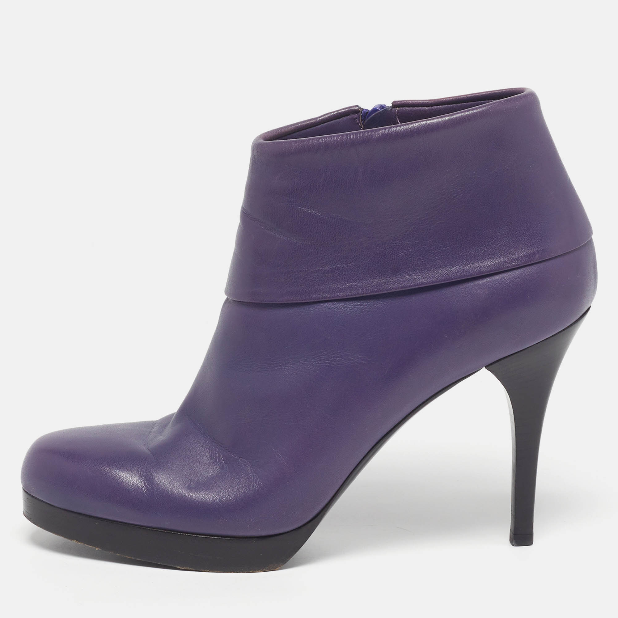 Balenciaga Size 40 Purple Leather Ankle Length Boots