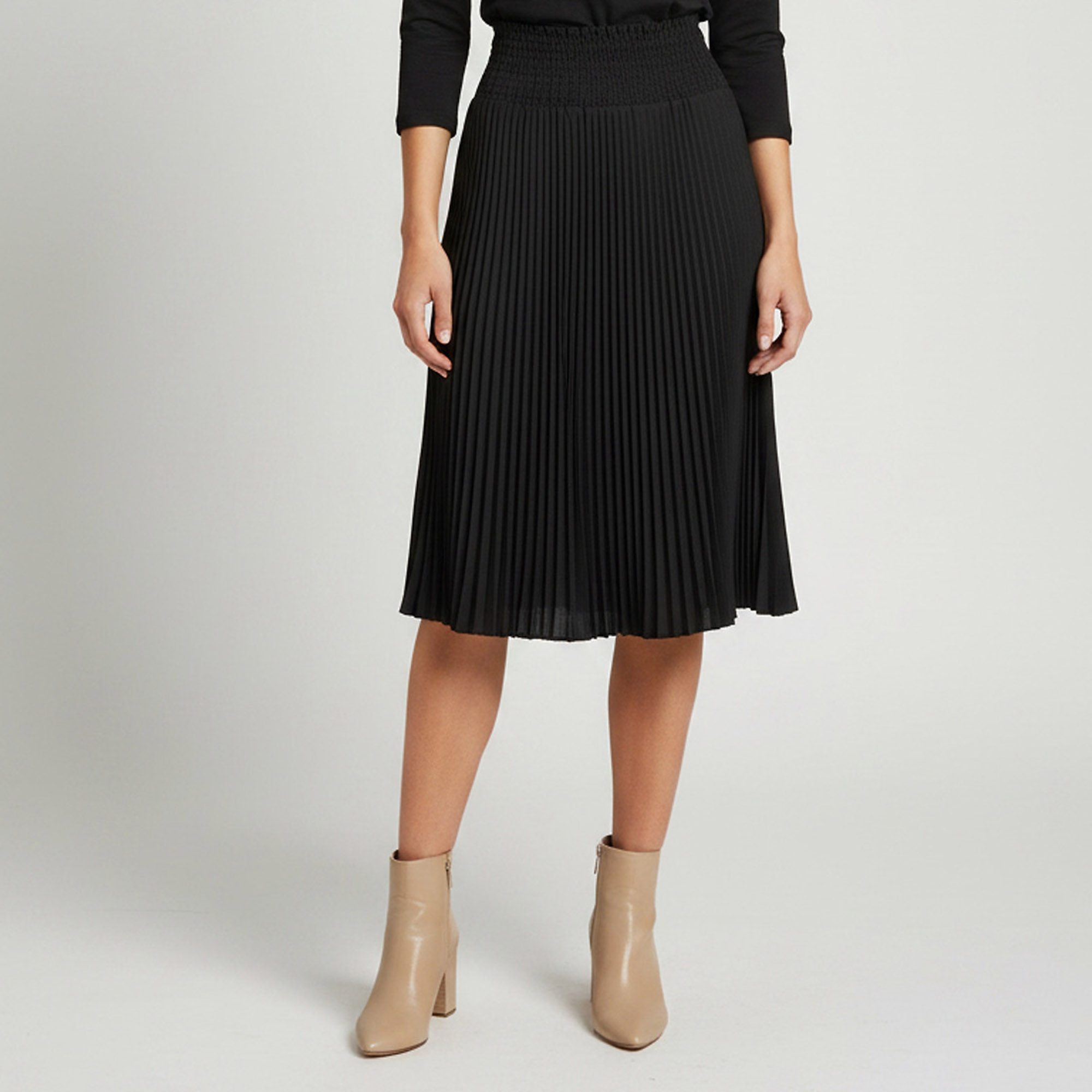 Prada Black Plisse Crepe Short Skirt S