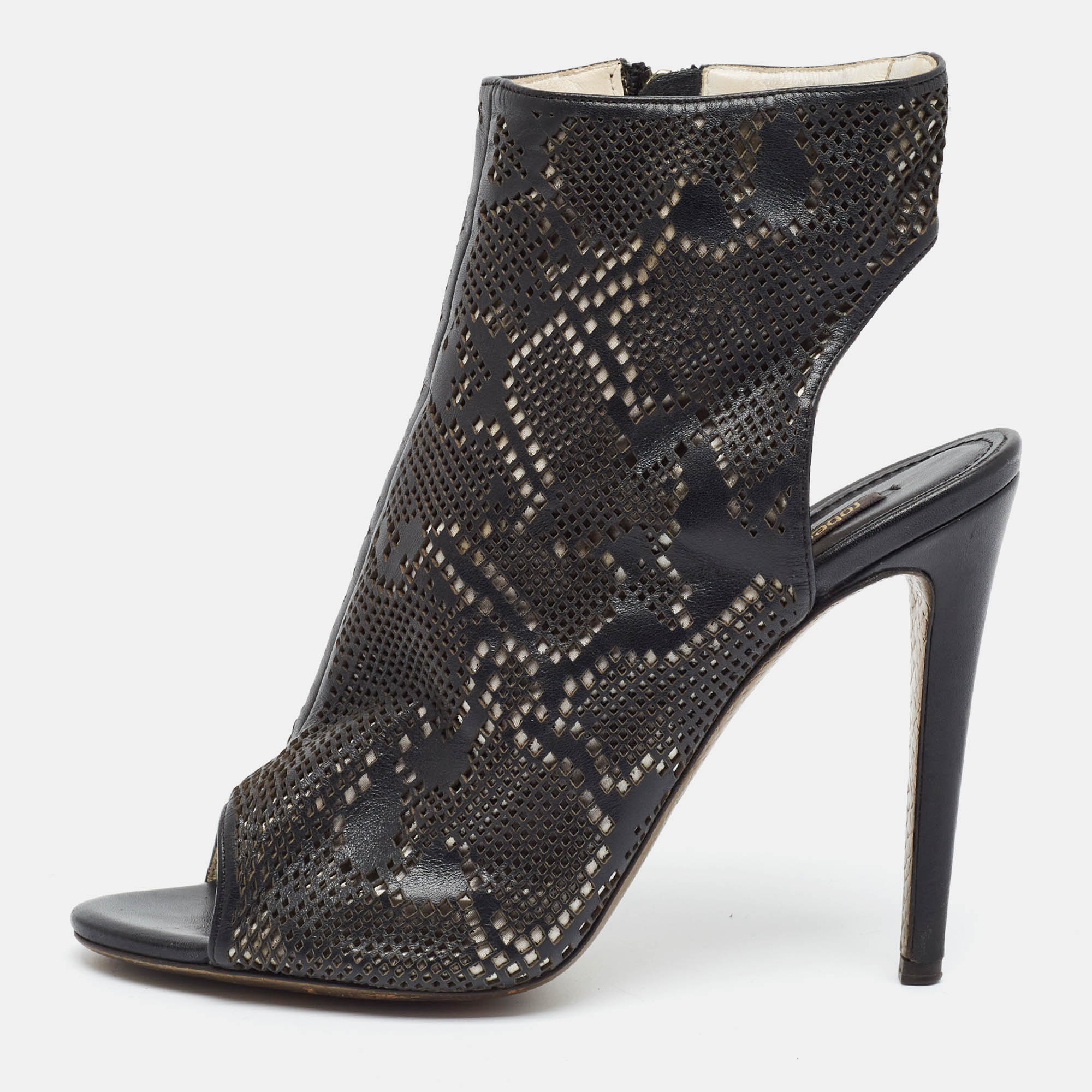 Roberto Cavalli Size 39 Black Perforated Leather Cut-out Ankle Length Open Toe Boots