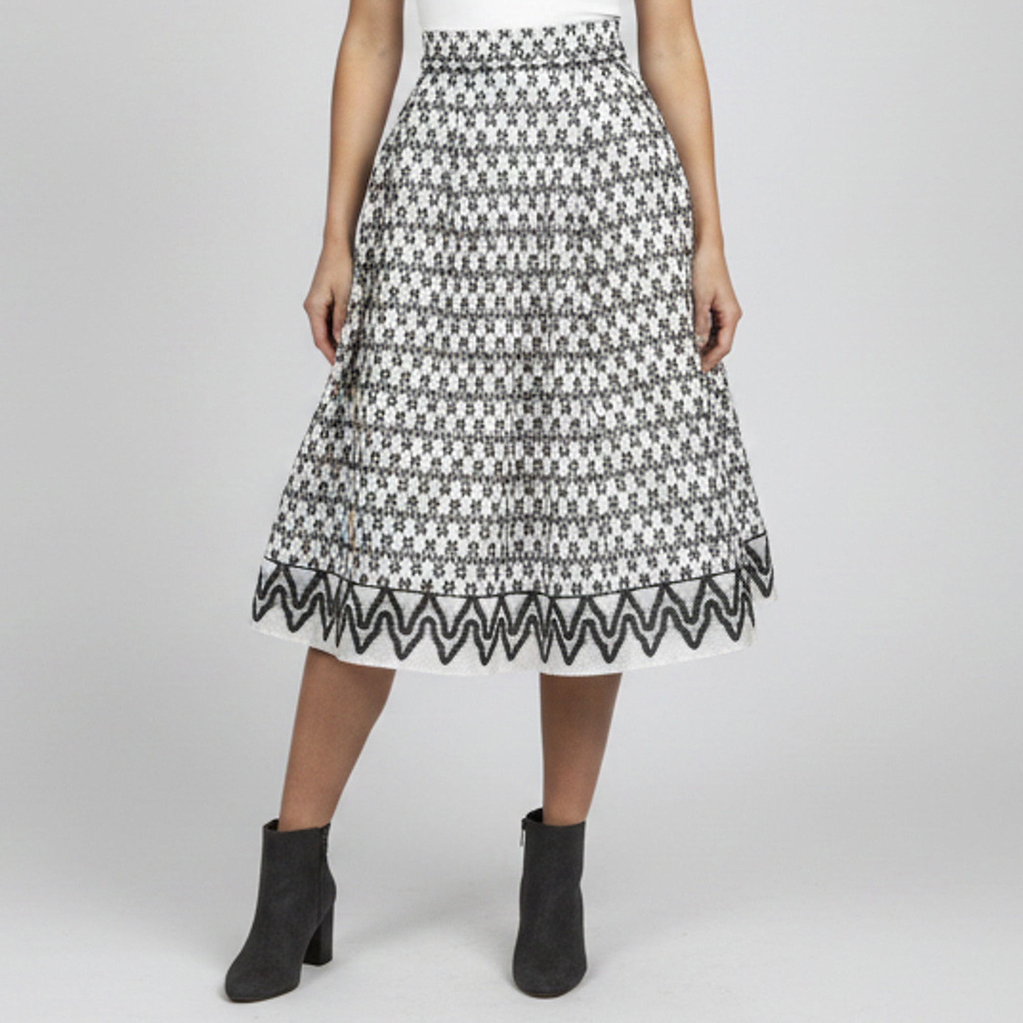 Maje Black/White Zig Zag Pattern Mesh Josy Flared Skirt S