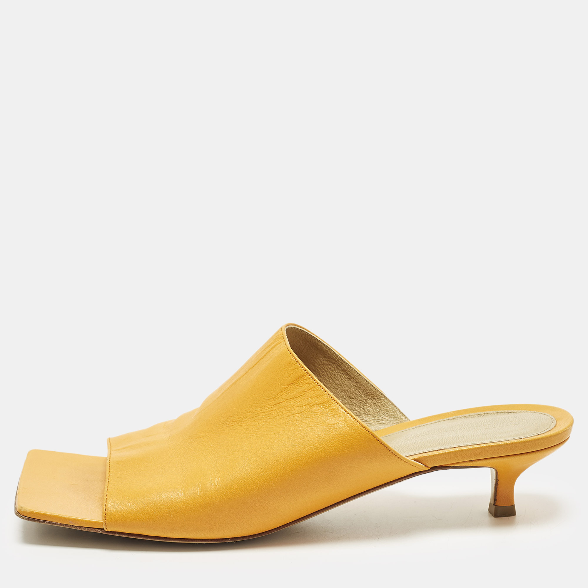 Bottega Veneta Stretch Size 40 Orange Leather Slide Sandals