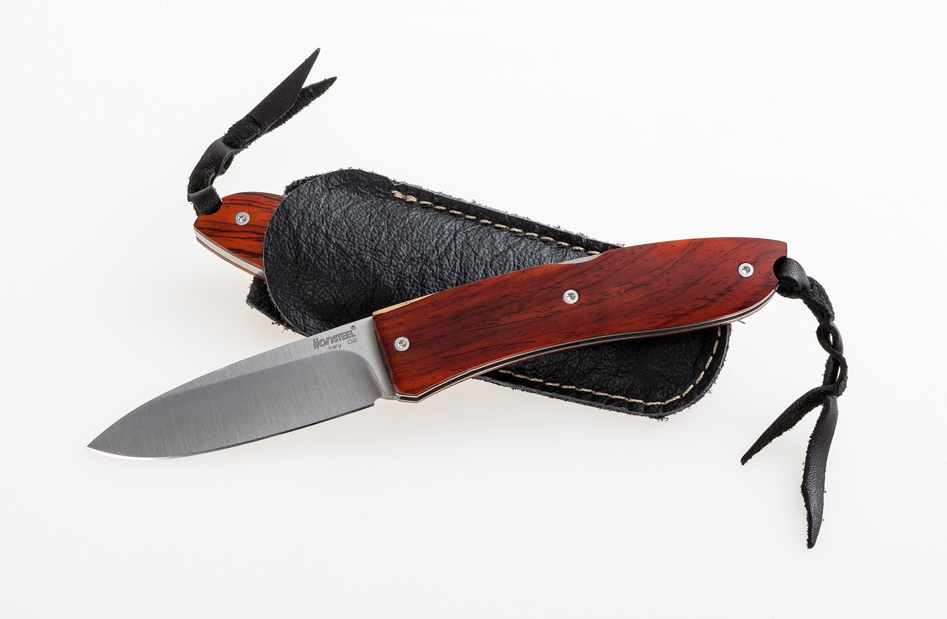 Складной нож LionSteel Opera, сталь D2, рукоять Santos wood Lion Steel