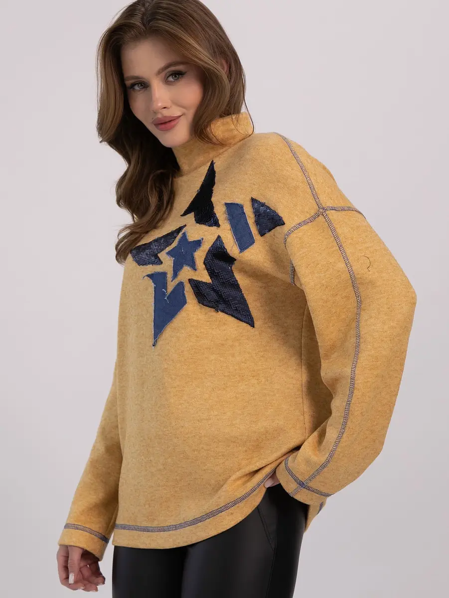 Джемпер LT COLLECTION с пайетками жёлтый