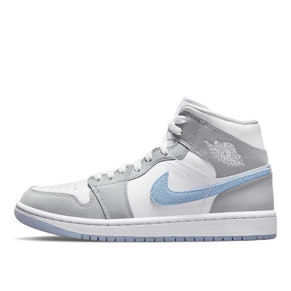 Женские кроссовки Air Jordan 1 Mid BQ6472-105-7