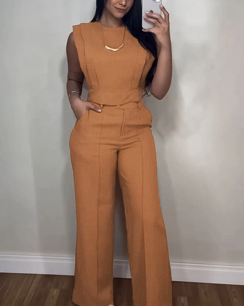 2 Pieces Outfit 3D Cutting Decor Design Cap Sleeve Hollow-out Back Crop Top and Casual Zipper Fly Seam Front Straight Pants Set chicme