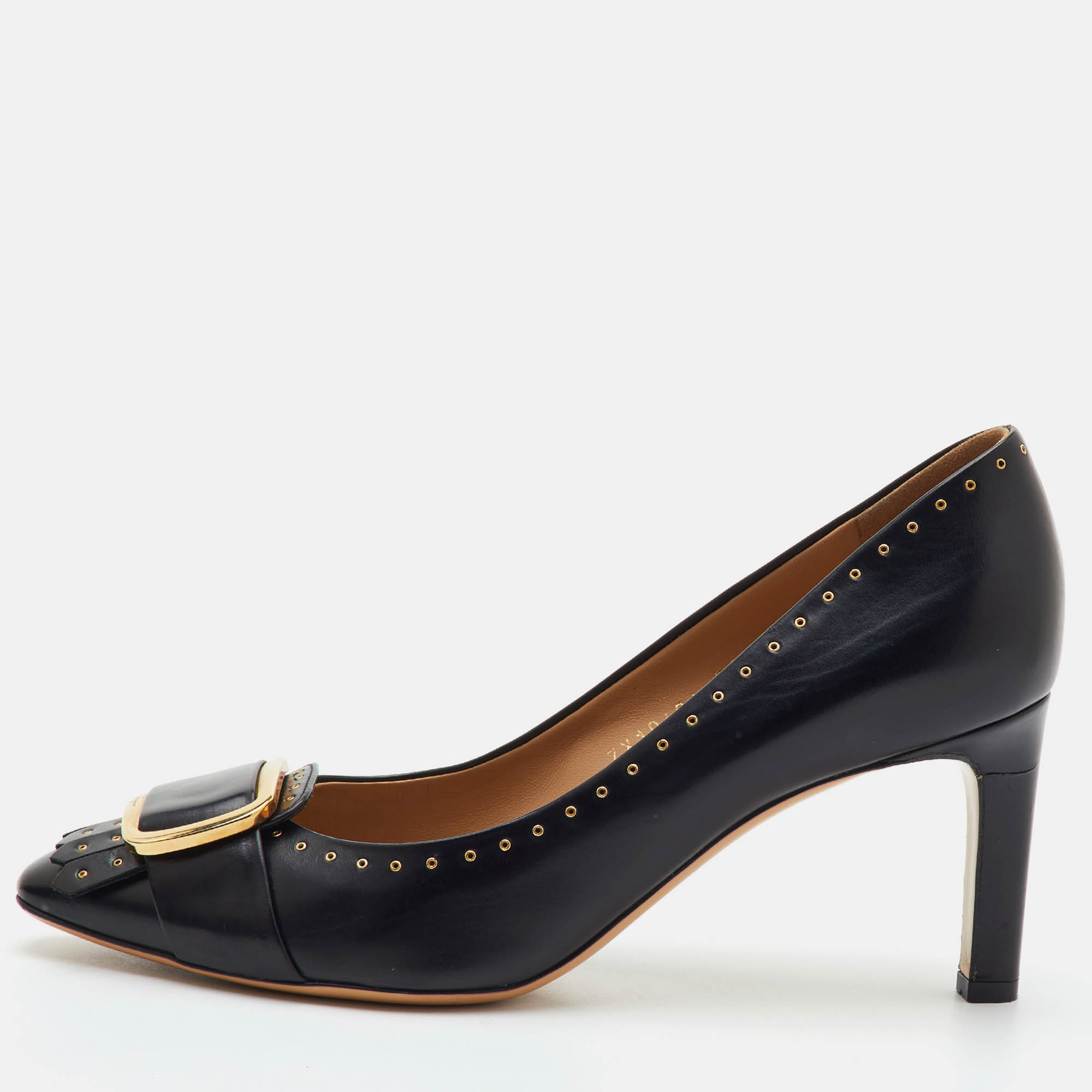 Salvatore Ferragamo Size 39.5 Black Leather Pumps
