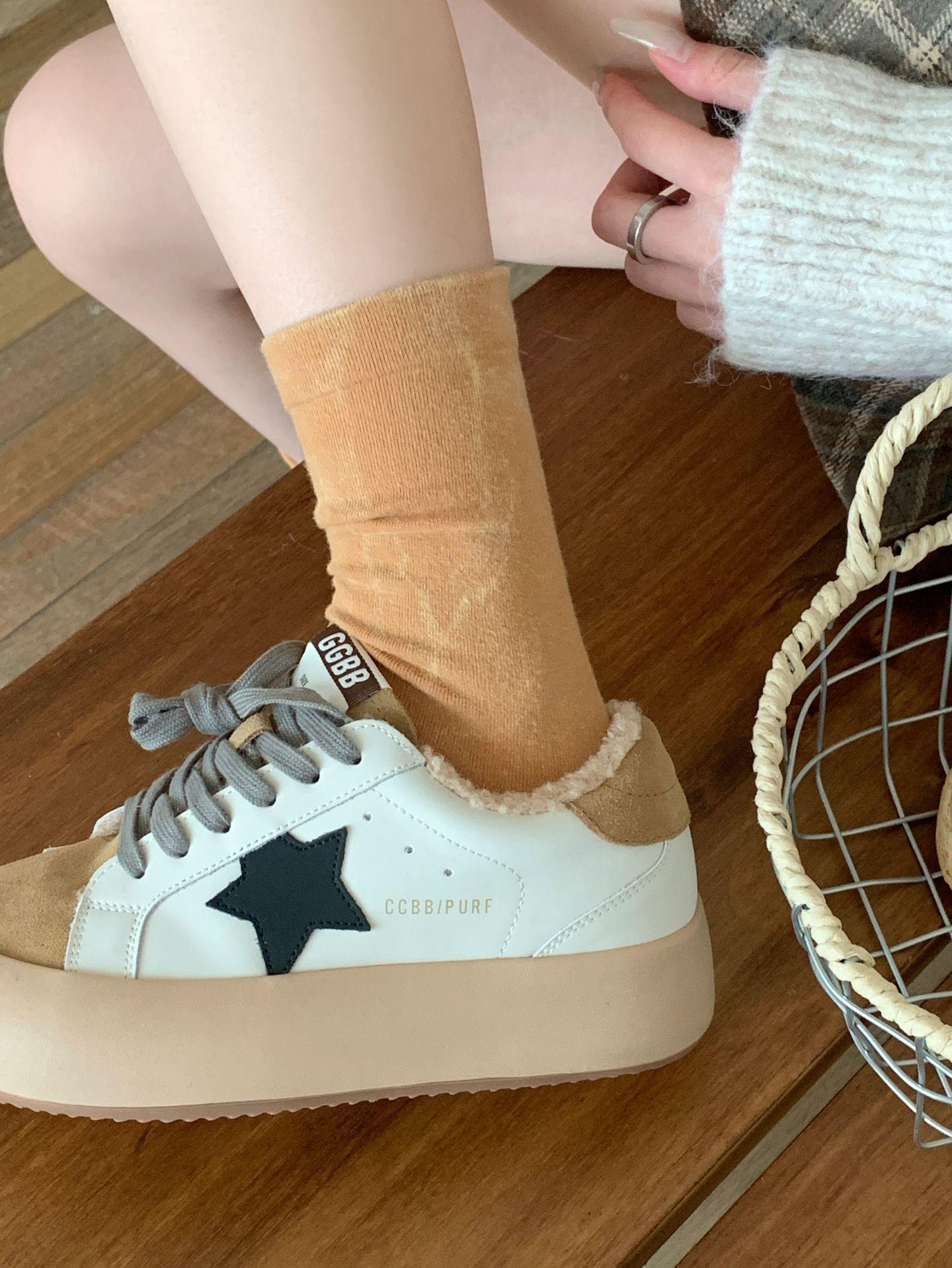 Socks Girls Make Old-Fashioned Piles Of Socks Niche Faded Sand Washed Socks Candy-Colored Confinement Socks one size brown BaiTu Apparel
