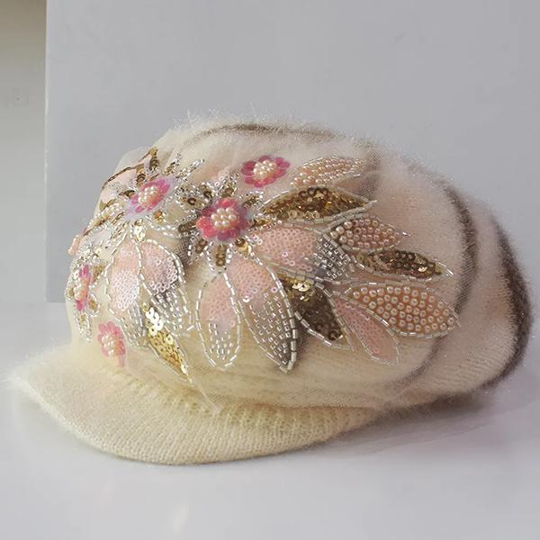 WTEMPO Warm Solid Color Sequins Flowers Plush Hats Women Autumn Winter Retro Vintage Cold-proof Windproof Hats 1pc бежевый