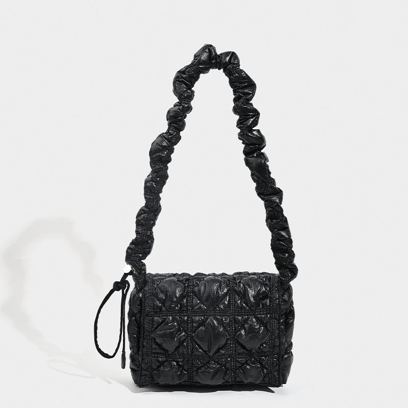 Niche Bubble Girl Bag Сумка через плечо на одно плечо Сумка-пуховик Повседневная складная сумка Cloud Bag Girl чёрный JMG Bags