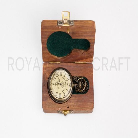 Стильные карманные часы Victorian Brass London 1876 Steampunk Chain Battery с деревянной коробкой brown ROYAL HANDICRAFT